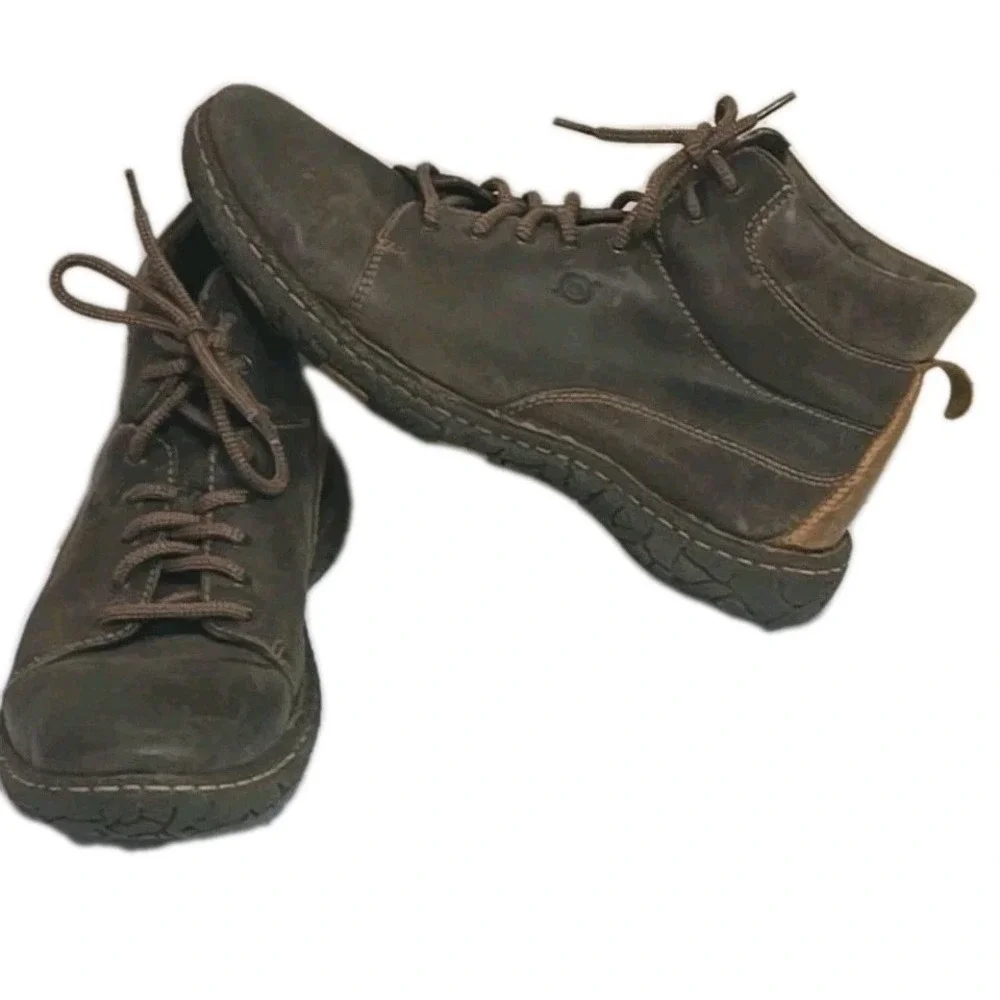 Born Nigel Hiking Boots Mens 9.5 Brown Distressed Leather  Opanka Handcrafted